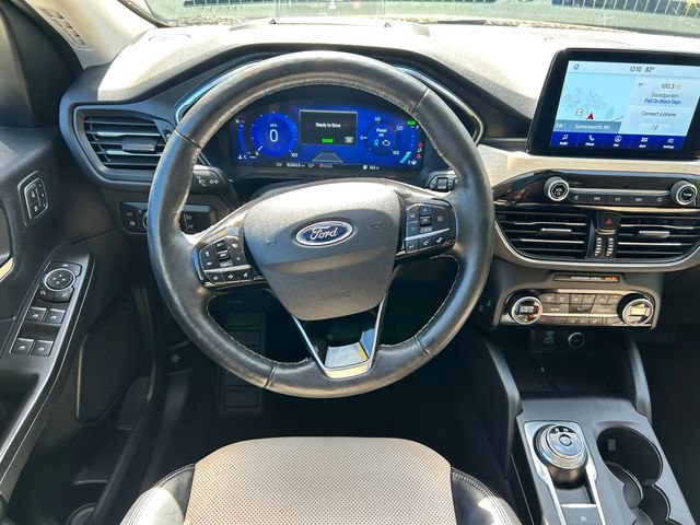 Used 2021 Ford Escape Titanium w/ Titanium Elite Package AWD/4WD image 15