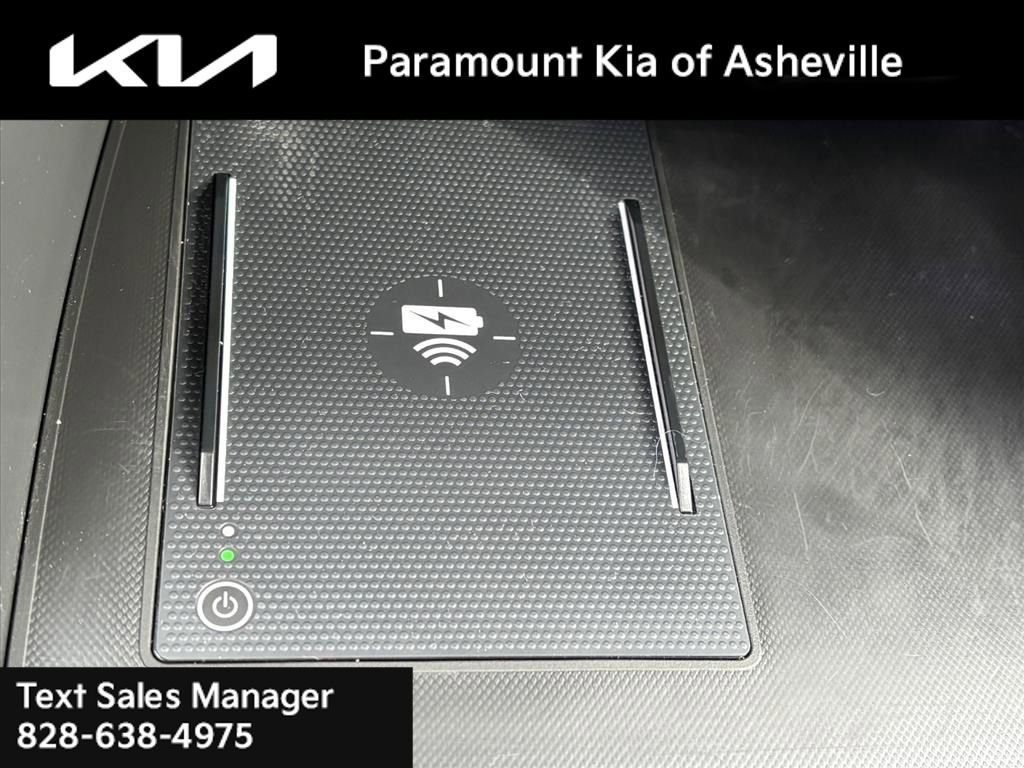 Used 2024 Honda Pilot Elite image 16