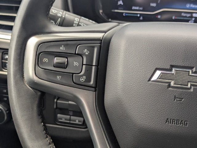 Used 2023 Chevrolet Suburban Z71 w/ Luxury Package AWD/4WD image 16