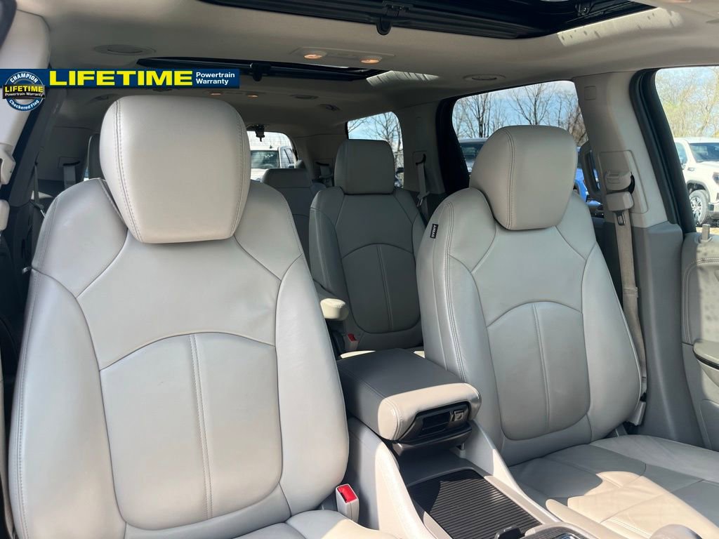 Used 2017 GMC Acadia Limited SLT AWD/4WD image 41