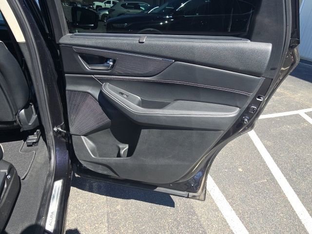 Used 2023 Acura MDX SH-AWD w/ Advance Package image 26