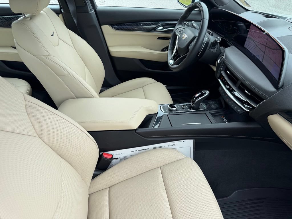 Used 2025 Cadillac CT5 Premium Luxury RWD image 16