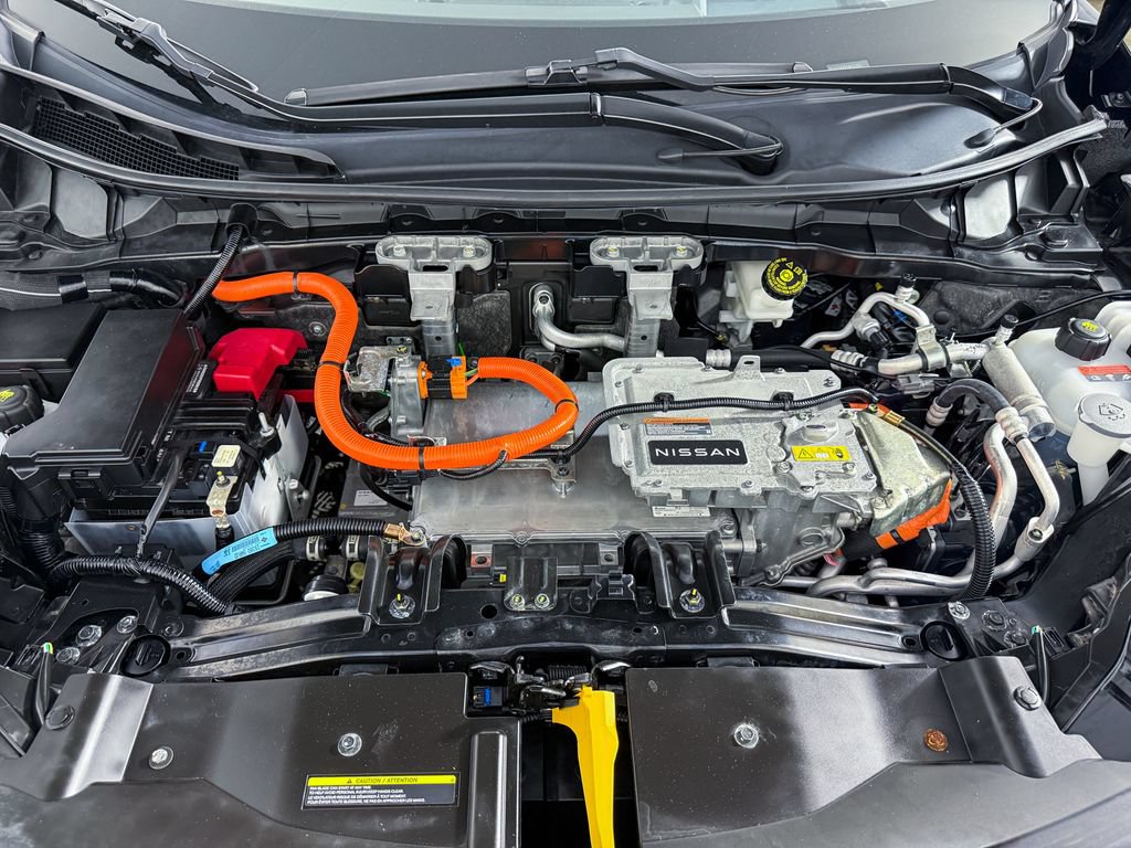 Certified 2023 Nissan Ariya FWD image 44