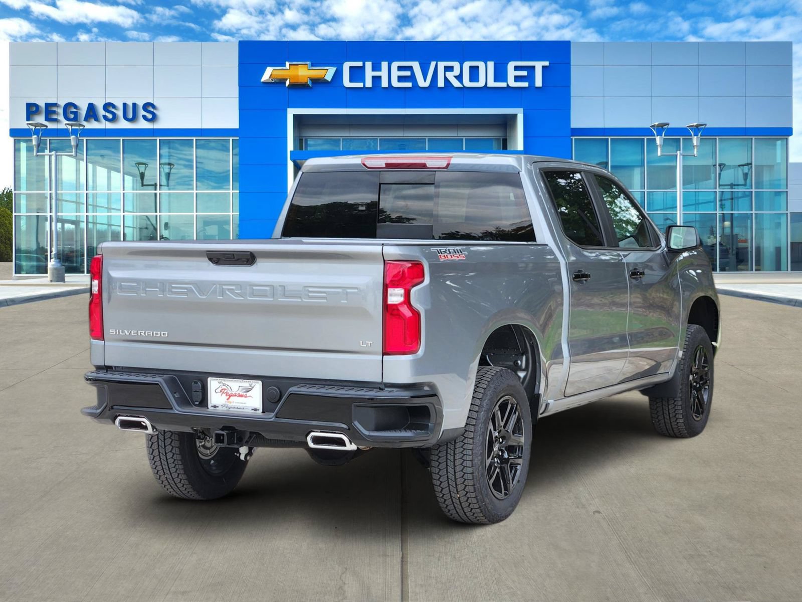 New 2026 Chevrolet Silverado 1500 LT Trail Boss w/ Convenience Package II AWD/4WD image 4