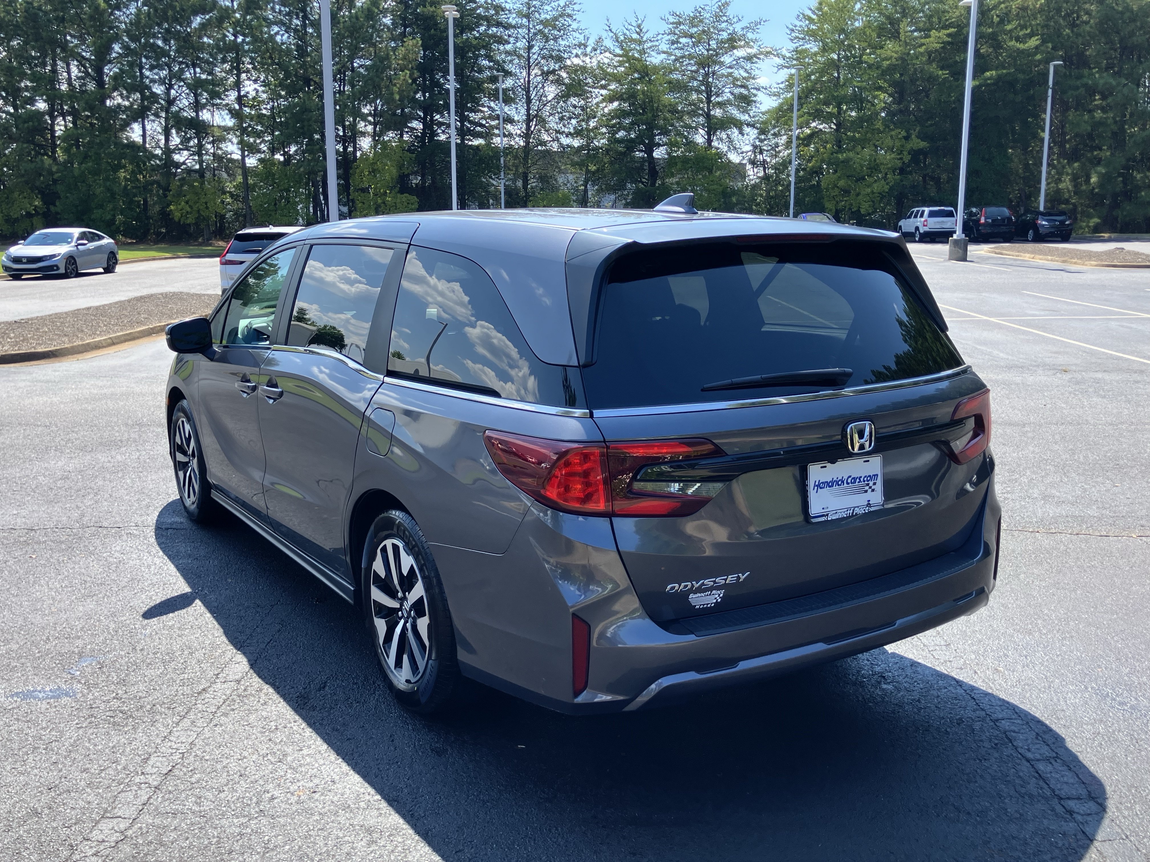 Used 2025 Honda Odyssey EX-L image 8