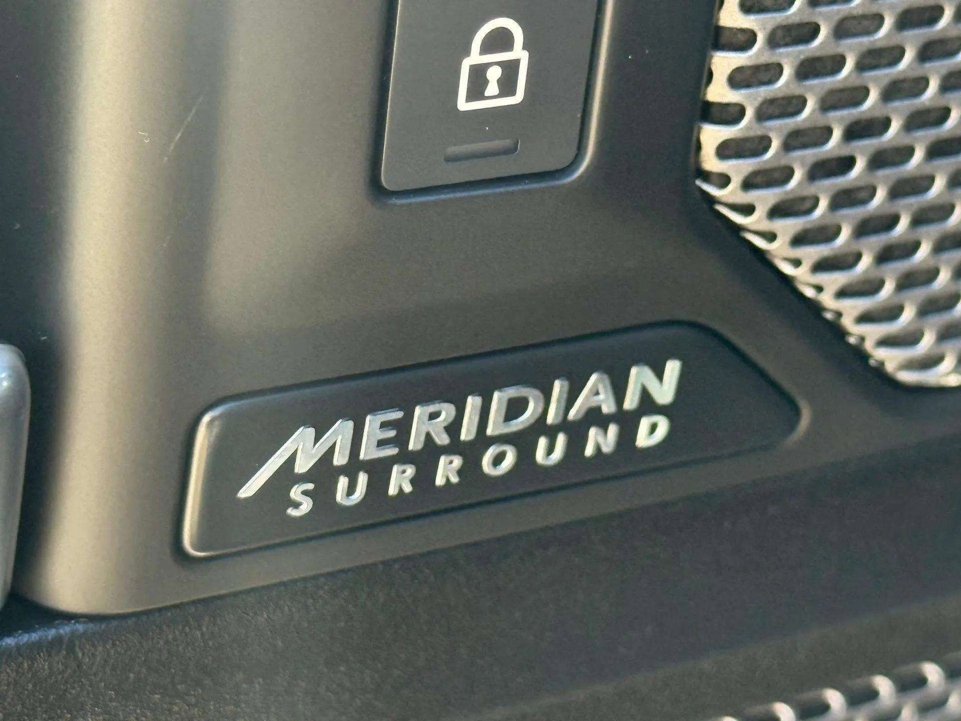 Used 2023 Land Rover Defender 110 Carpathian Edition image 41