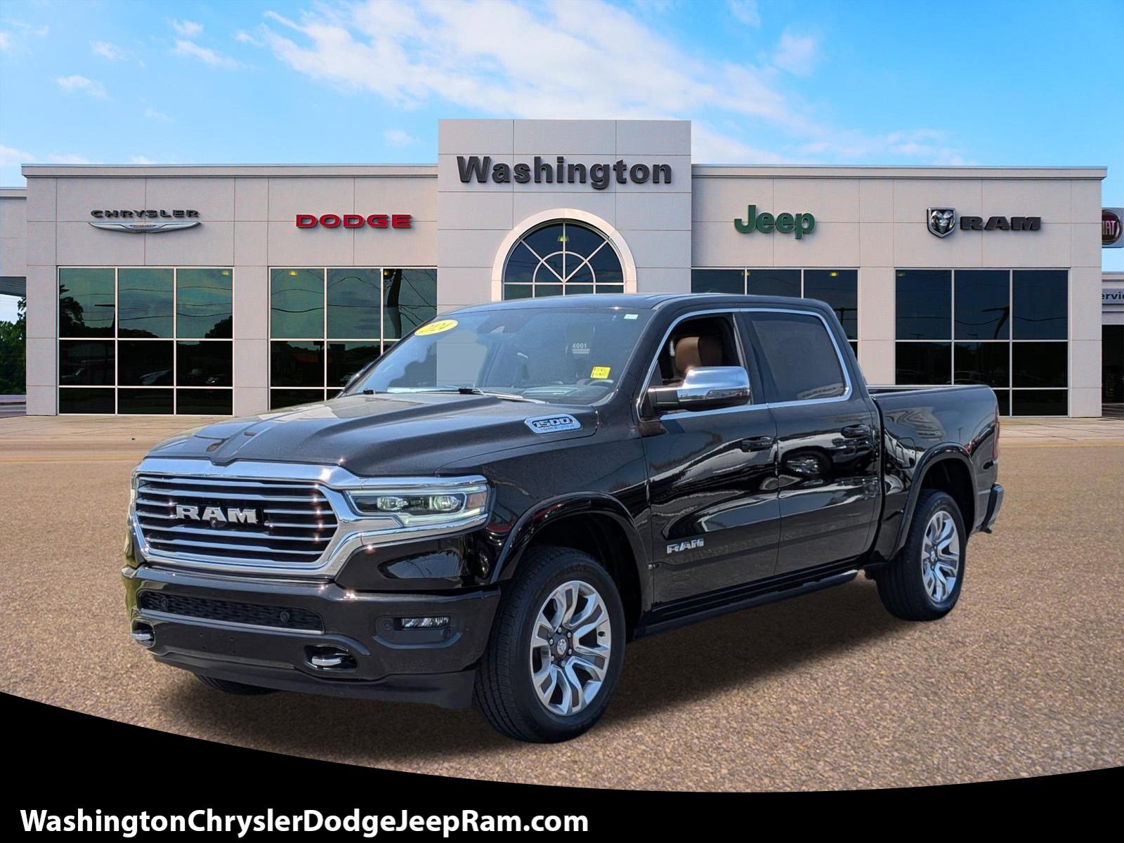 Used 2024 RAM 1500 Limited AWD/4WD image 1