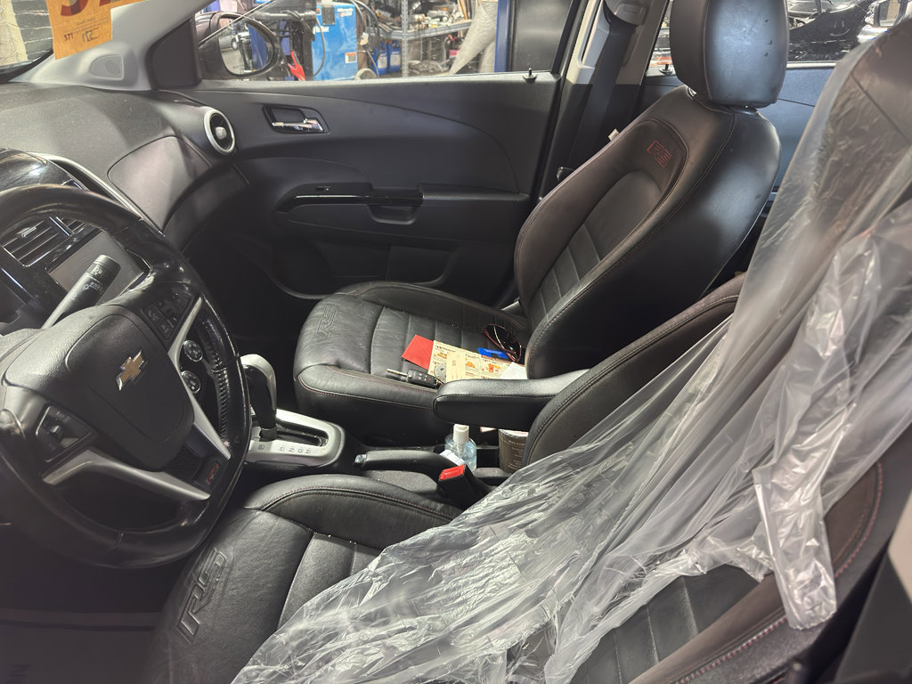 Used 2015 Chevrolet Sonic RS FWD image 5