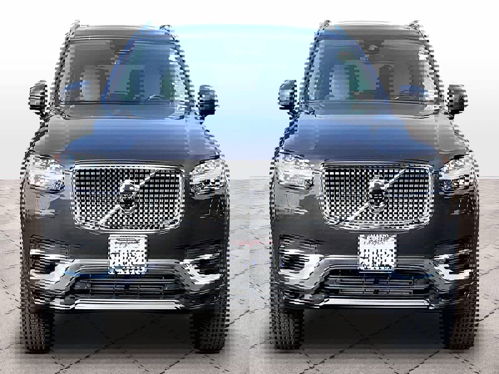 Used 2023 Volvo XC90 T8 Plus w/ Protection Package Premier image 3