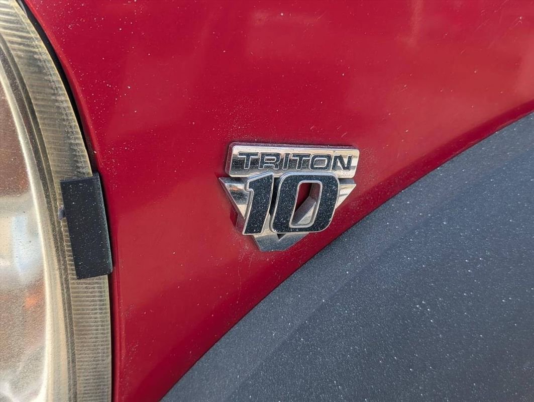 Used 2005 Ford F450 2WD Regular Cab Super Duty image 31