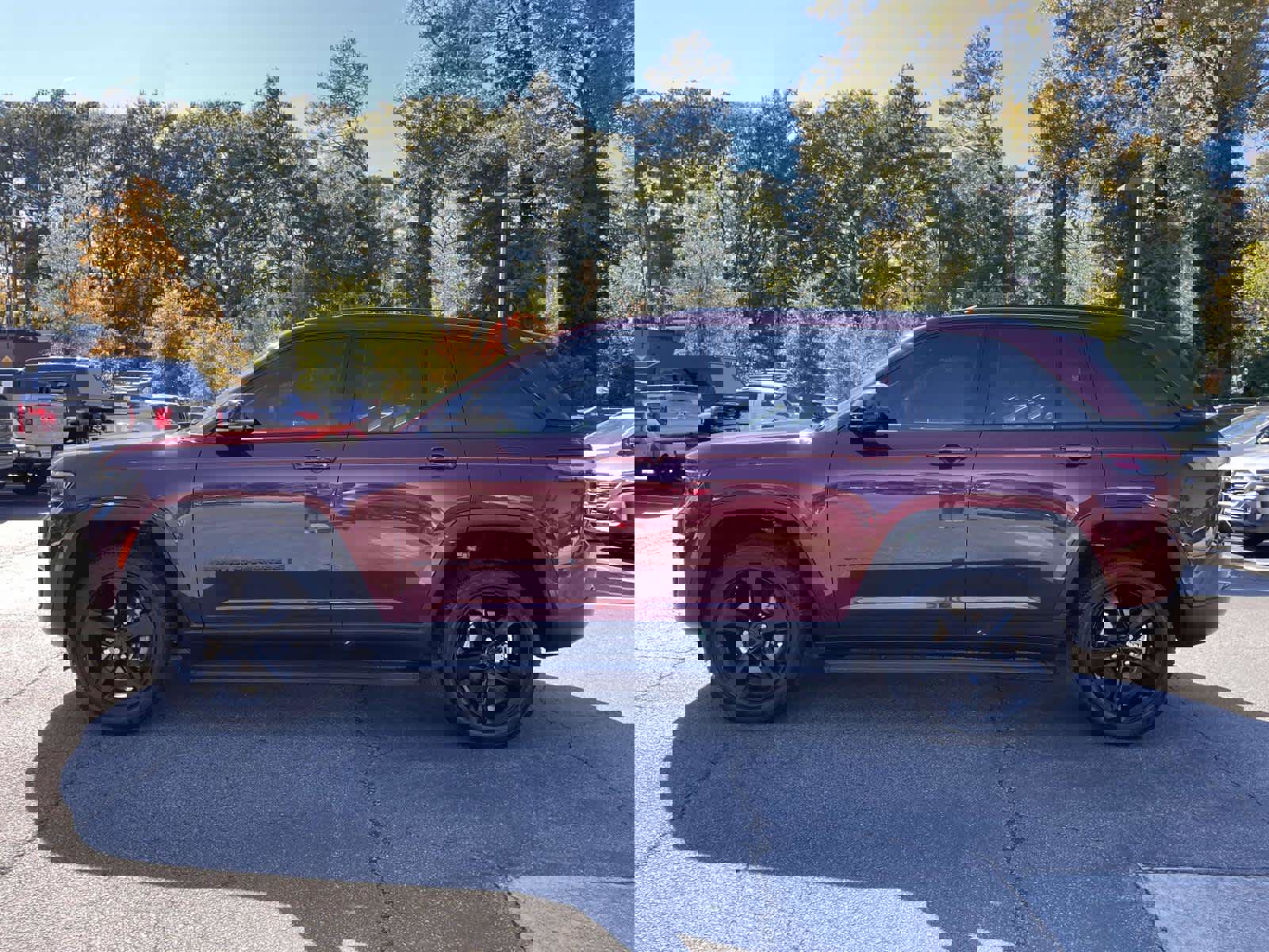 Used 2024 Jeep Grand Cherokee Altitude image 2