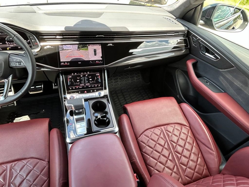 Used 2023 Audi SQ8 Prestige AWD/4WD image 11