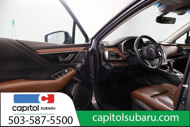 Used 2022 Subaru Outback Touring AWD/4WD image 10