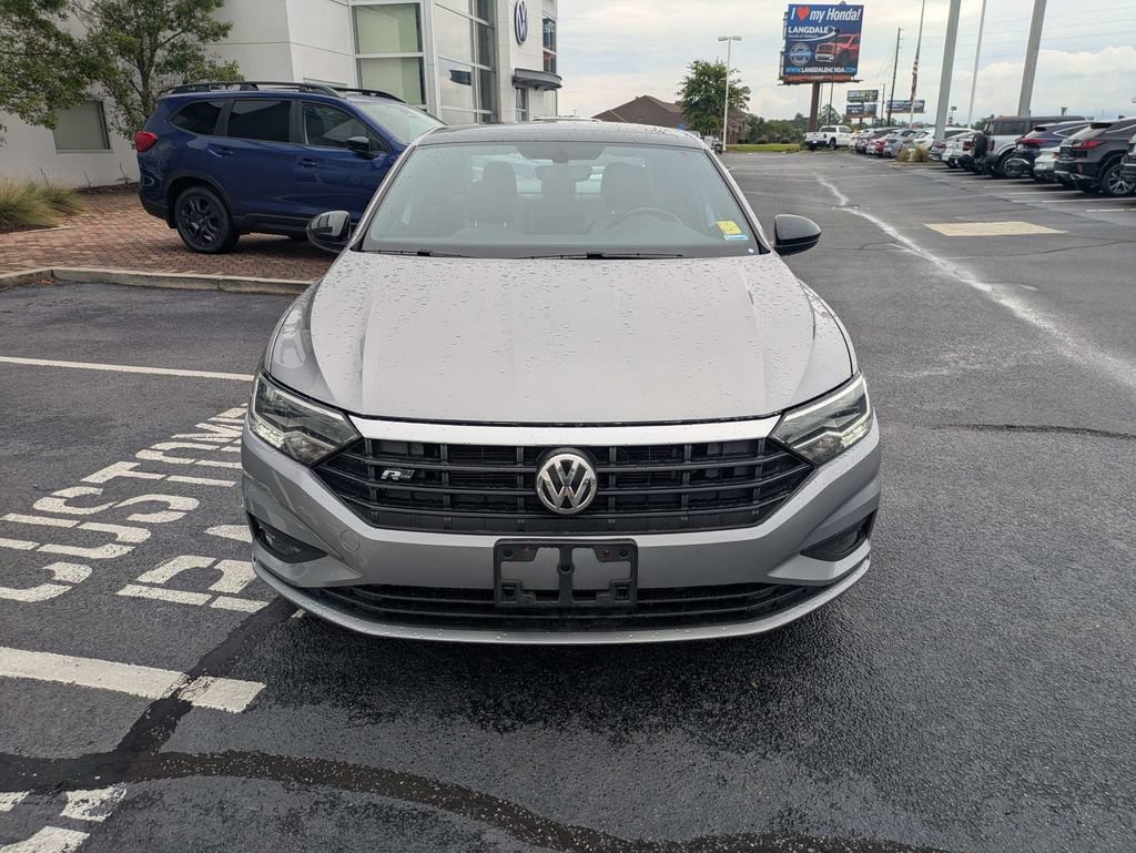 Used 2020 Volkswagen Jetta R-Line FWD image 10