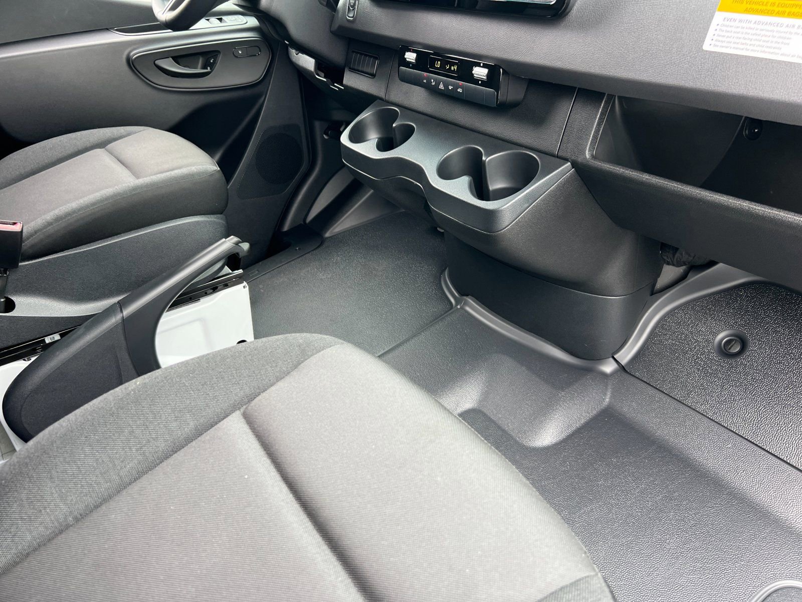 New 2025 Mercedes-Benz Sprinter 2500 image 13