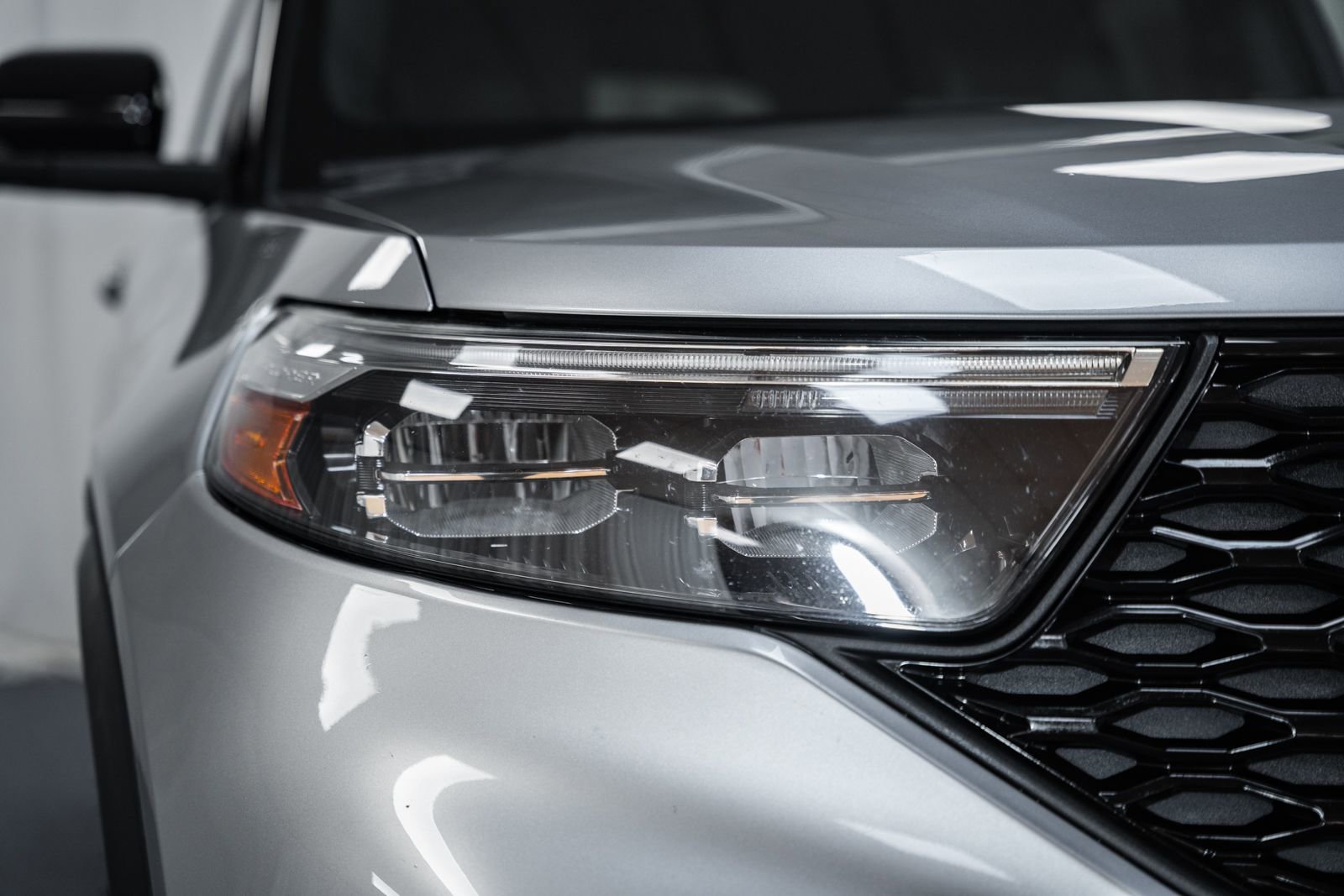 Certified 2020 Ford Explorer ST w/ ST Street Pack image 15