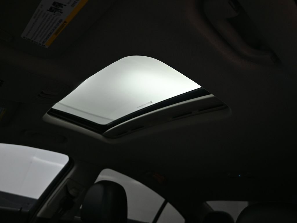 Used 2016 Buick Regal Premium w/ Driver Confidence Package #1 image 27