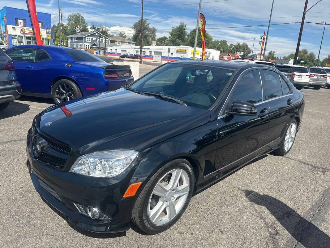 Used 2010 Mercedes-Benz C 300 Sedan image 1