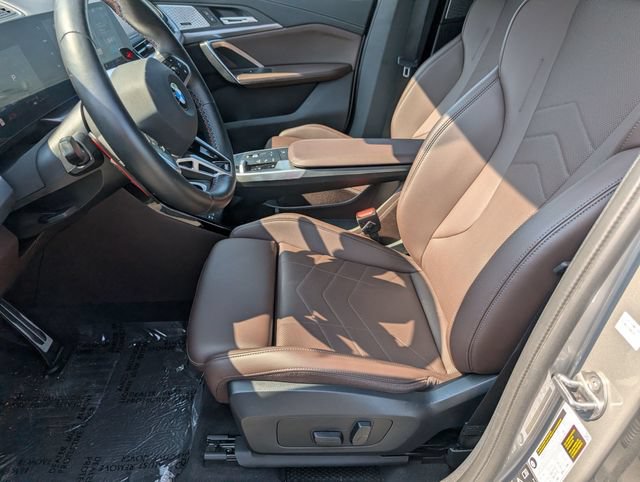 Used 2024 BMW X1 M35i w/ Shadowloine Package AWD/4WD image 13