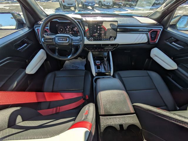 Used 2023 GMC Canyon AT4X image 32