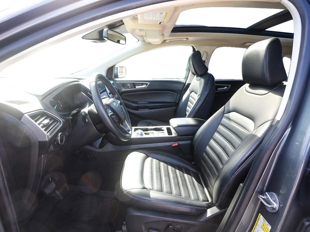 Used 2024 Ford Edge SEL w/ Convenience Package AWD/4WD image 2