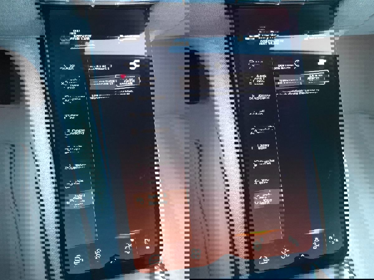 Used 2025 Lucid Air Pure image 53