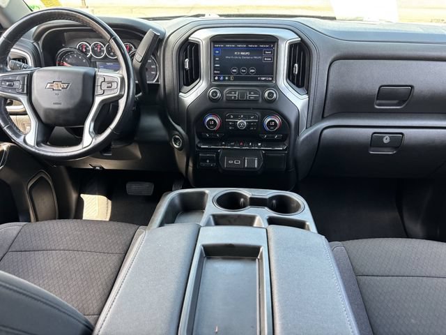 Used 2021 Chevrolet Silverado 1500 LT AWD/4WD image 15