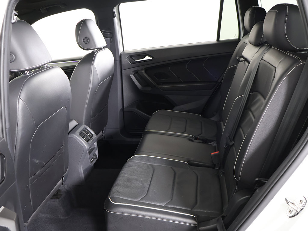 Used 2022 Volkswagen Tiguan SEL R-Line AWD/4WD image 38