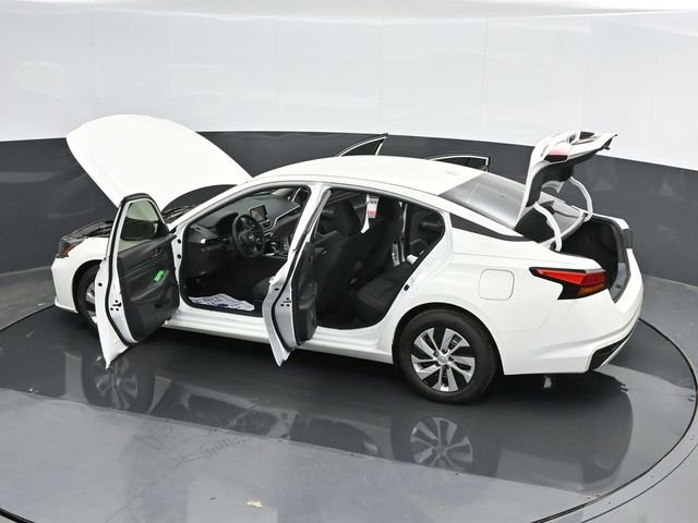 Used 2025 Nissan Altima 2.5 S FWD image 50