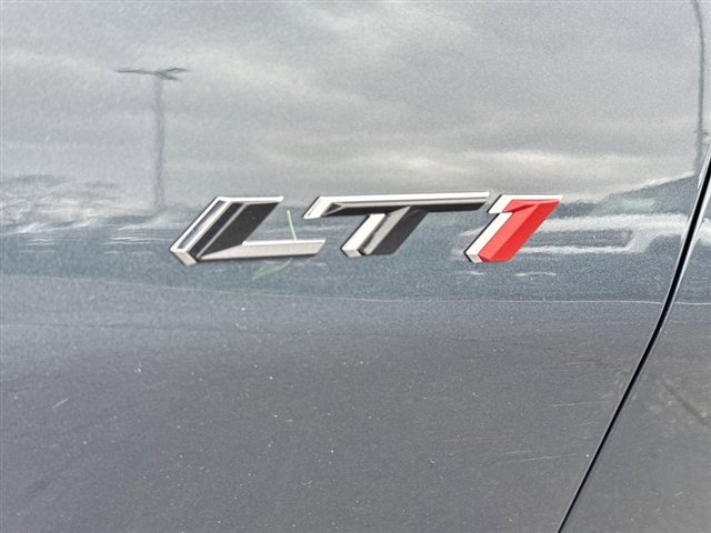 Used 2023 Chevrolet Camaro LT w/ RS Package image 33