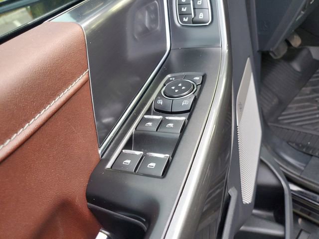 Used 2022 Ford F150 Lariat w/ Equipment Group 502A High AWD/4WD image 18