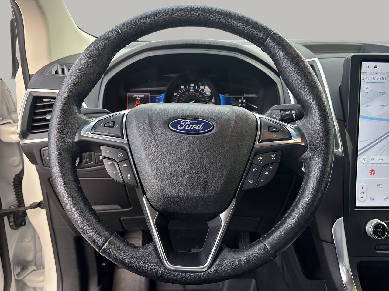 Used 2022 Ford Edge Titanium w/ Equipment Group 301A image 23