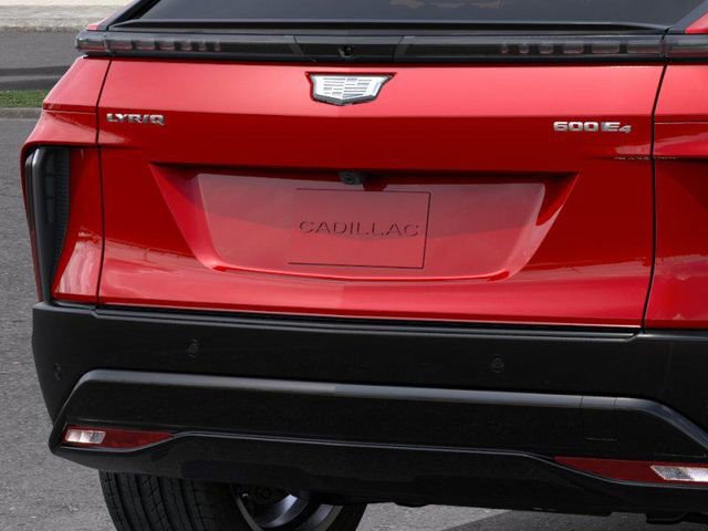 New 2026 Cadillac Lyriq Signature Sport AWD/4WD image 14
