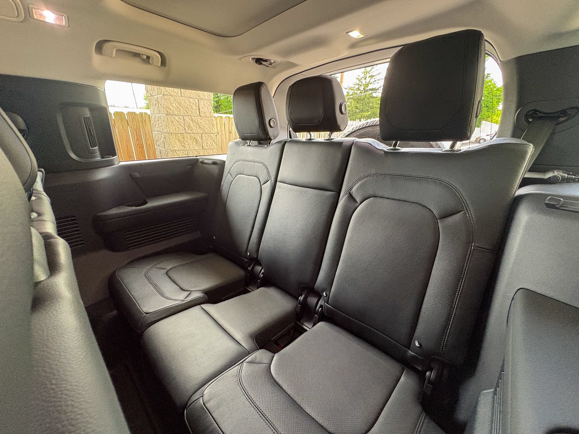 Used 2024 Land Rover Defender 130 S AWD/4WD image 30