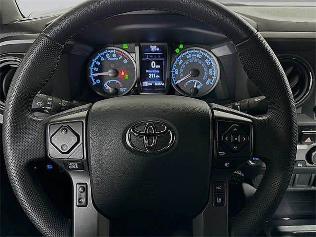 Used 2023 Toyota Tacoma TRD Sport image 12