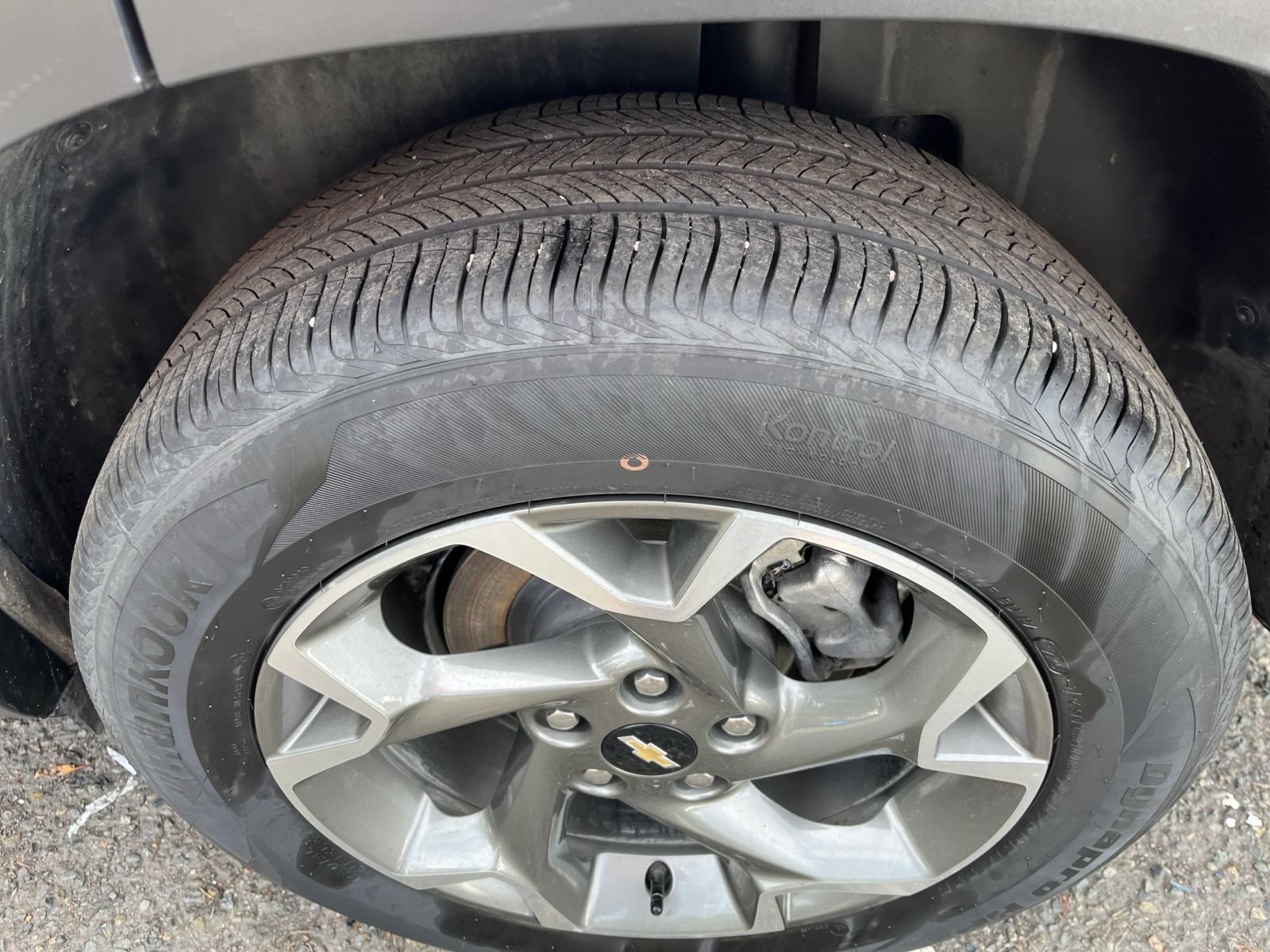 Used 2025 Chevrolet Trax LT FWD image 30