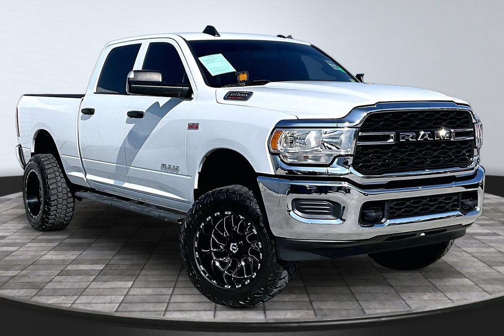 Certified 2022 RAM 2500 Tradesman w/ Chrome Appearance Group AWD/4WD image 38