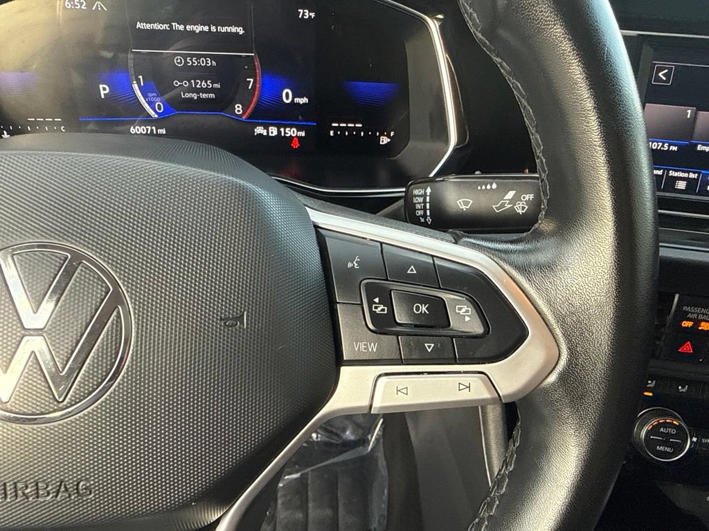Used 2024 Volkswagen Jetta SE FWD image 17