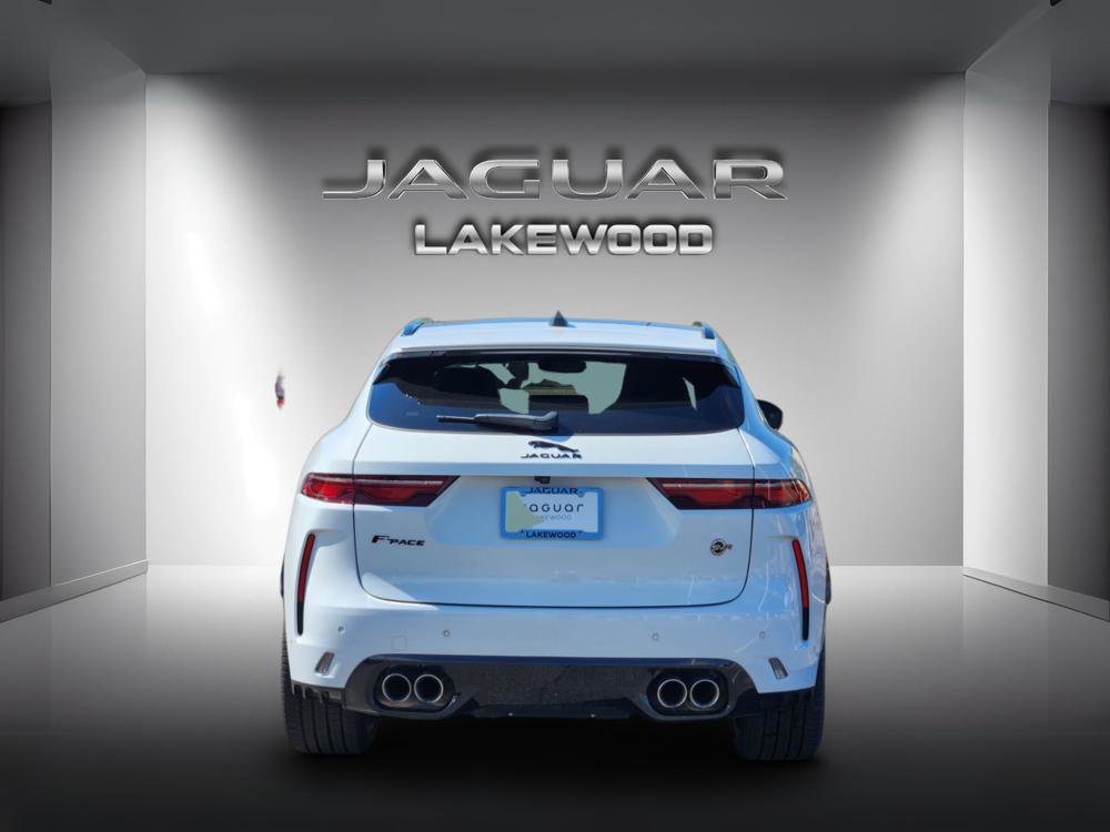 Used 2022 Jaguar F-PACE SVR AWD/4WD image 4