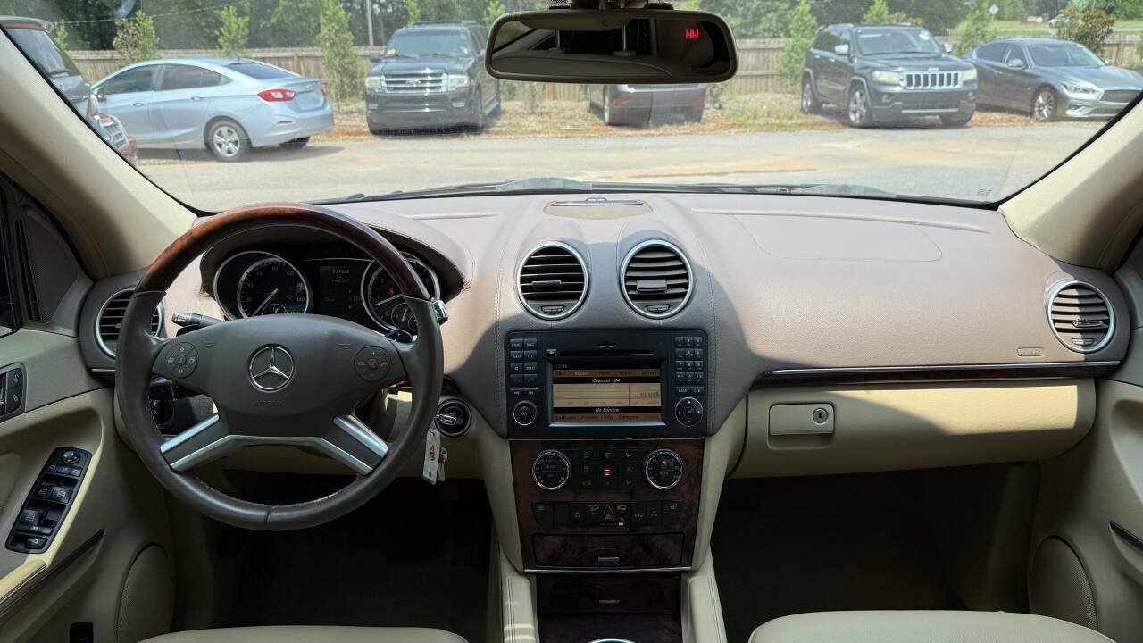 Used 2012 Mercedes-Benz GL 450 4MATIC image 17