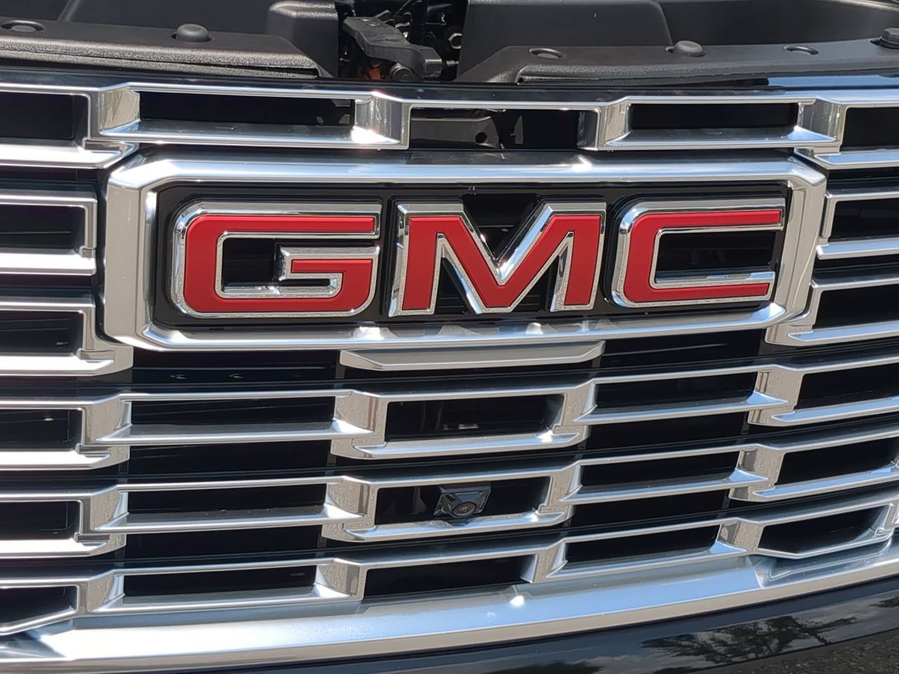 New 2026 GMC Yukon Denali w/ Denali Reserve Package AWD/4WD image 32