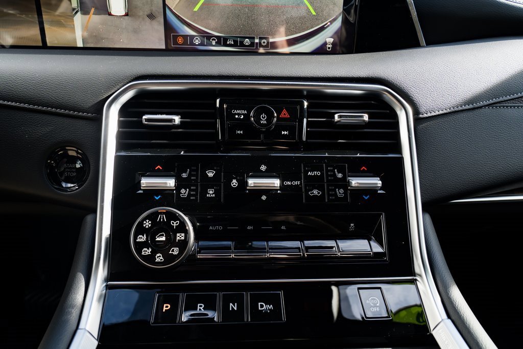 New 2026 Nissan Armada Platinum image 17