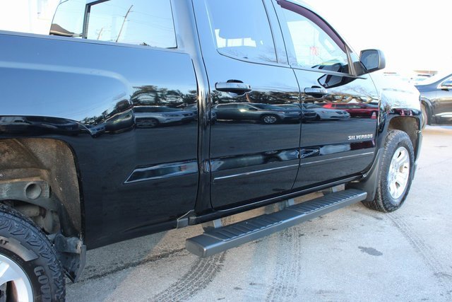 Used 2018 Chevrolet Silverado 1500 LT w/ All Star Edition image 47