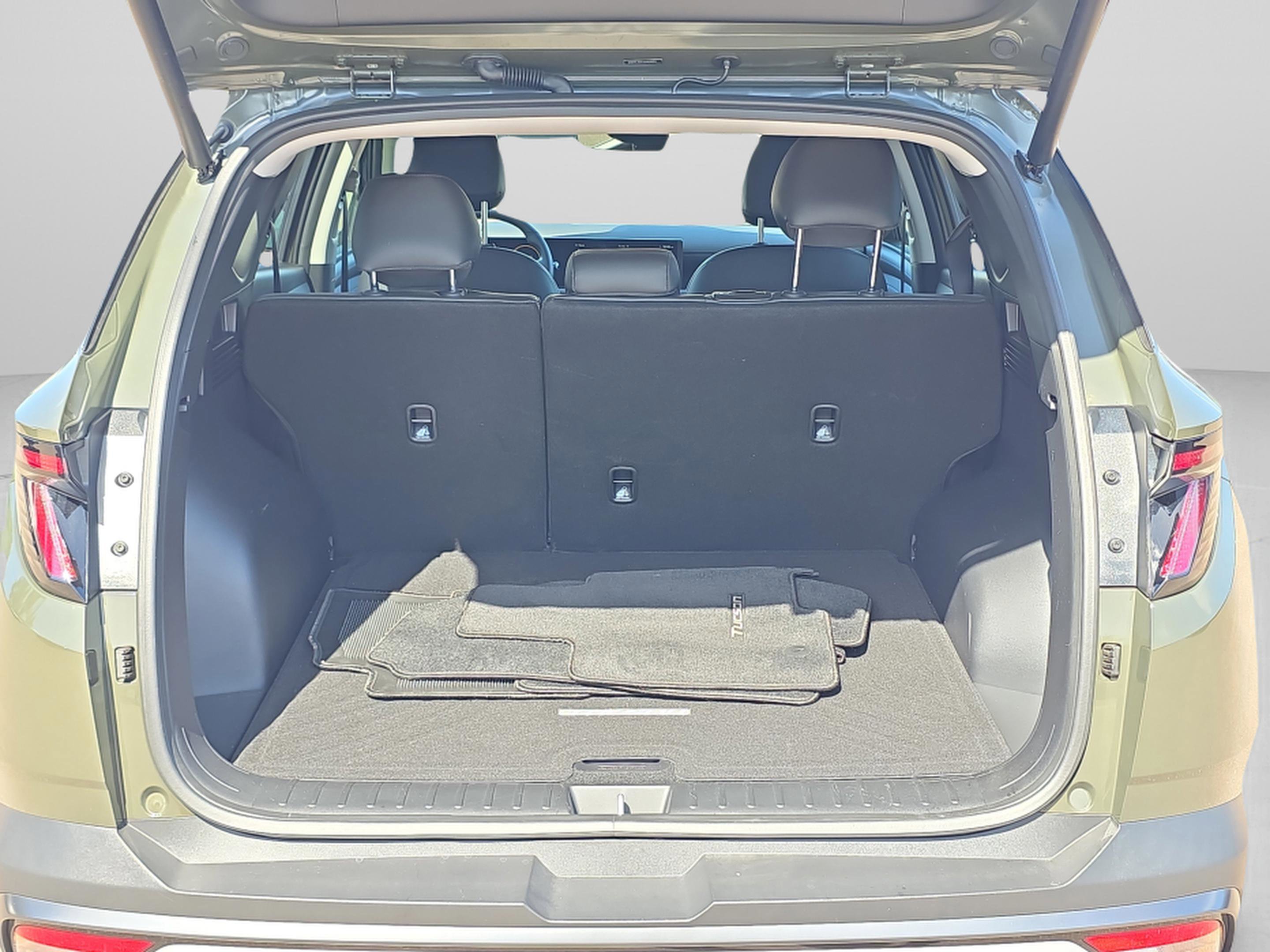 Used 2025 Hyundai Tucson SEL FWD image 13