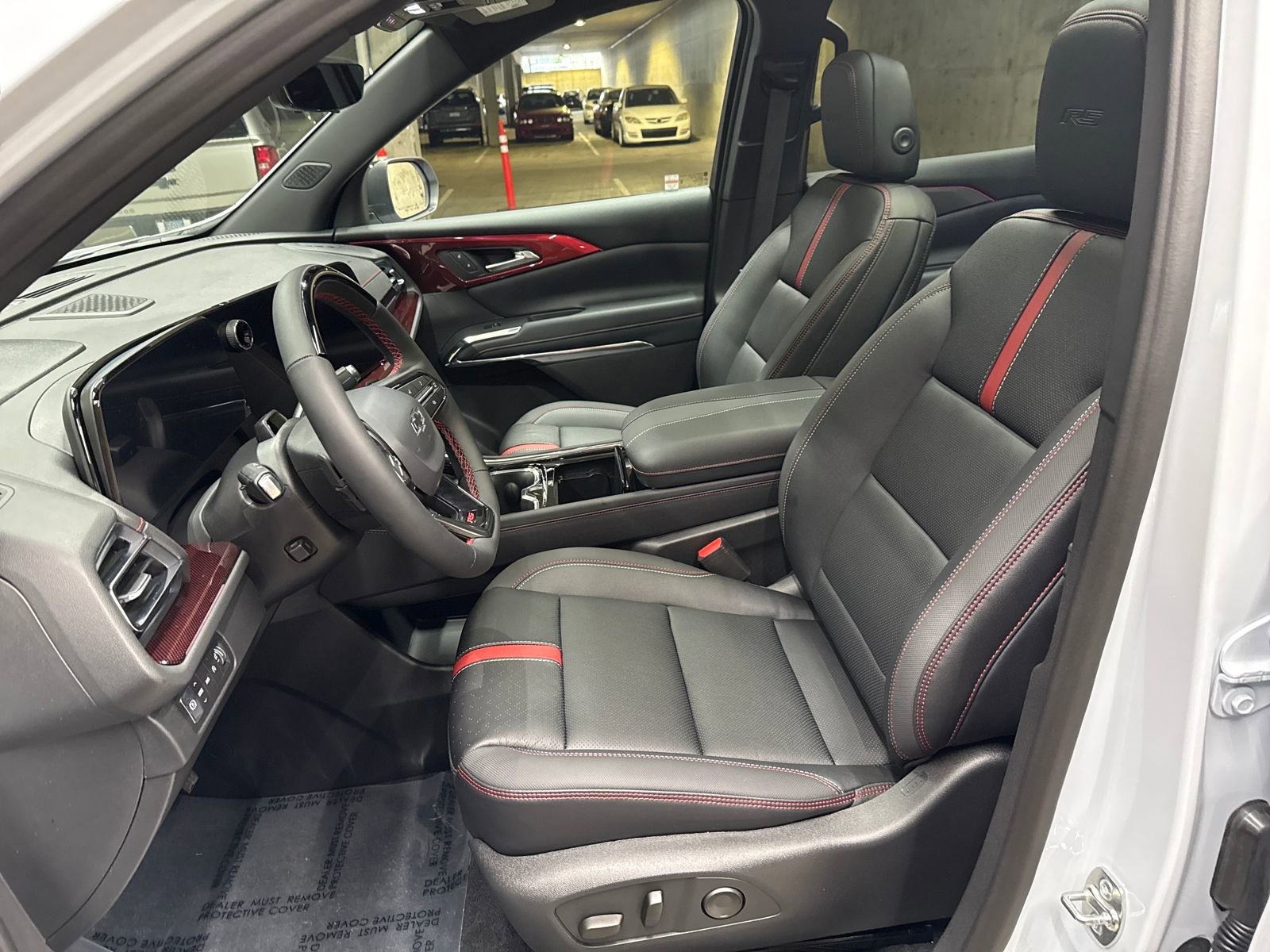 New 2026 Chevrolet Traverse RS image 17