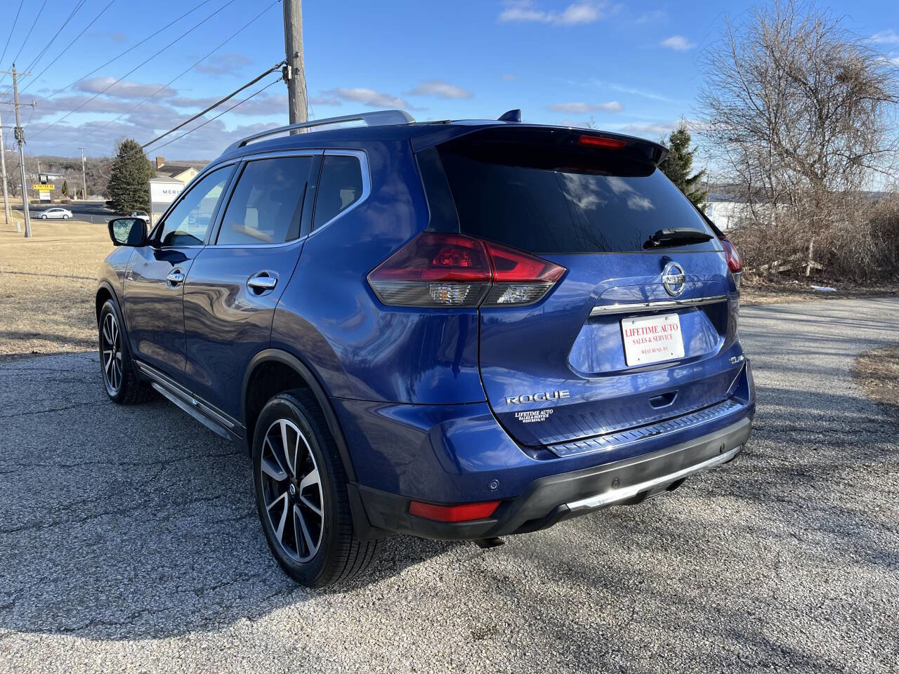 Used 2020 Nissan Rogue SL AWD/4WD image 3