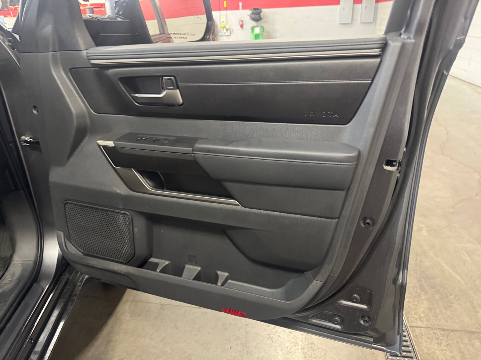 Certified 2026 Toyota Tundra SR5 w/ SR5 Convenience Package AWD/4WD image 16