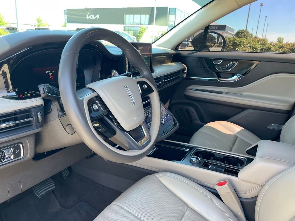 Used 2022 Lincoln Corsair Reserve FWD image 9