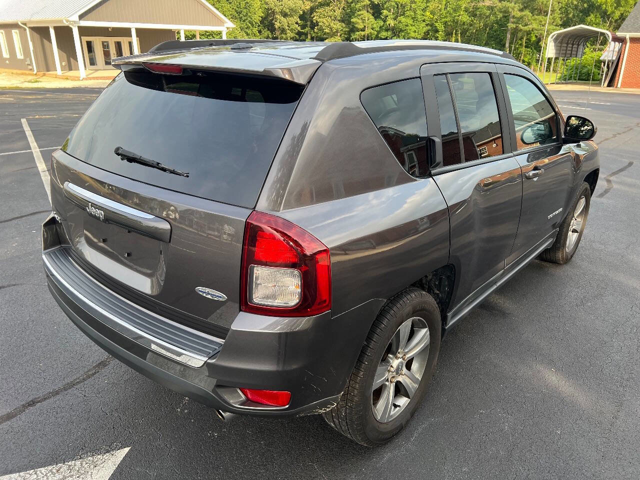 Used 2017 Jeep Compass High Altitude image 6