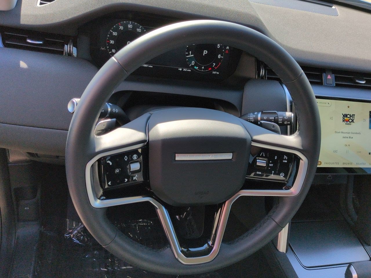 Used 2025 Land Rover Discovery Sport S AWD/4WD image 10